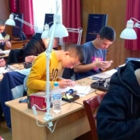 Младите техници от Севлиево са първенци в състезанието по приложна електроника
